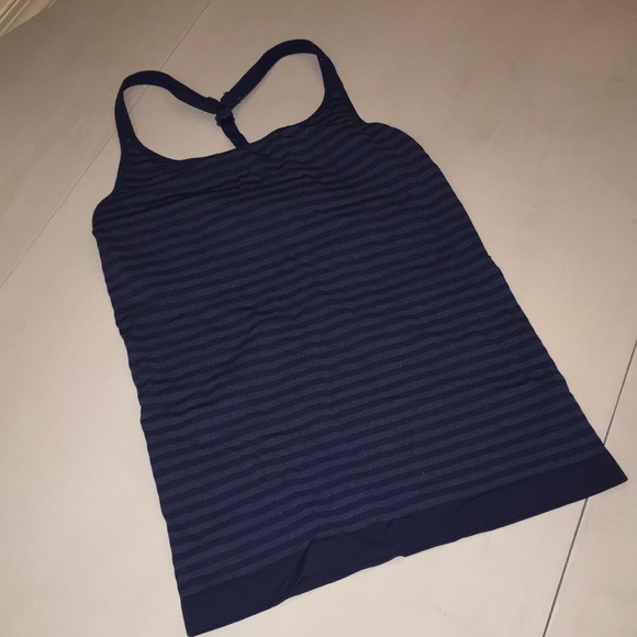 Athleta Tops - Athleta tank